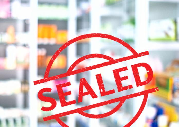 Two Shops Sealed, Tobacco Seized Near Schools in Handwara During Police Crackdown