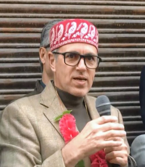 Install Smart Meters to Avail 200-Unit Power Benefit, Says Omar Abdullah