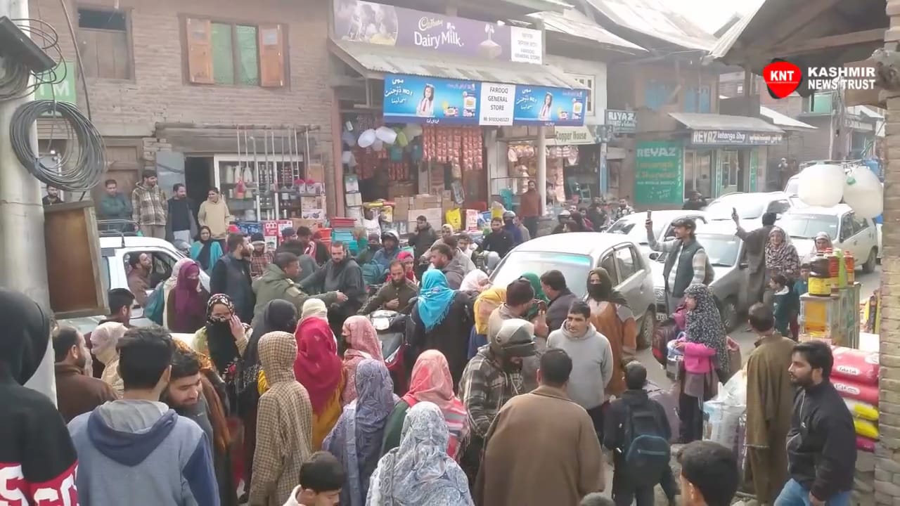 Smart Meter Installation Sparks Massive Protest by Women in Beerwah