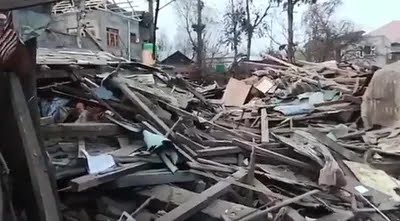 JK: Pulwama house of Dr Umar Nabi involved in Delhi blast demolished