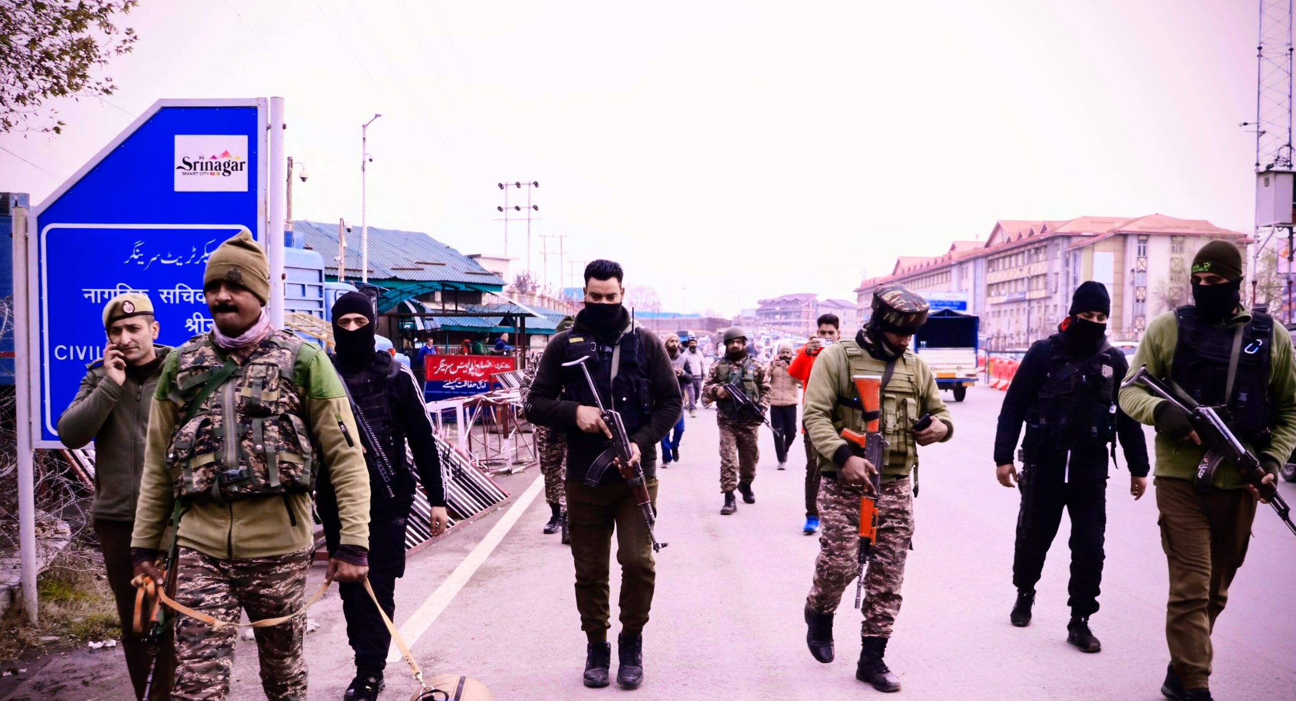 Security Grid Intensifies Checks Across Srinagar