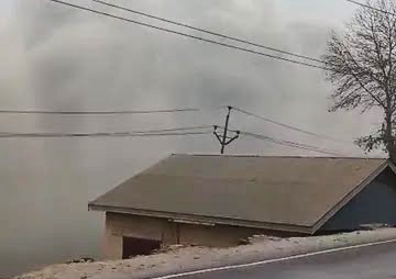 Stone quarry caves in at Khanpora in Baramulla, triggers panic