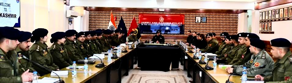 IGP Kashmir interacts with probationary DySPs, stresses integrity and professionalism