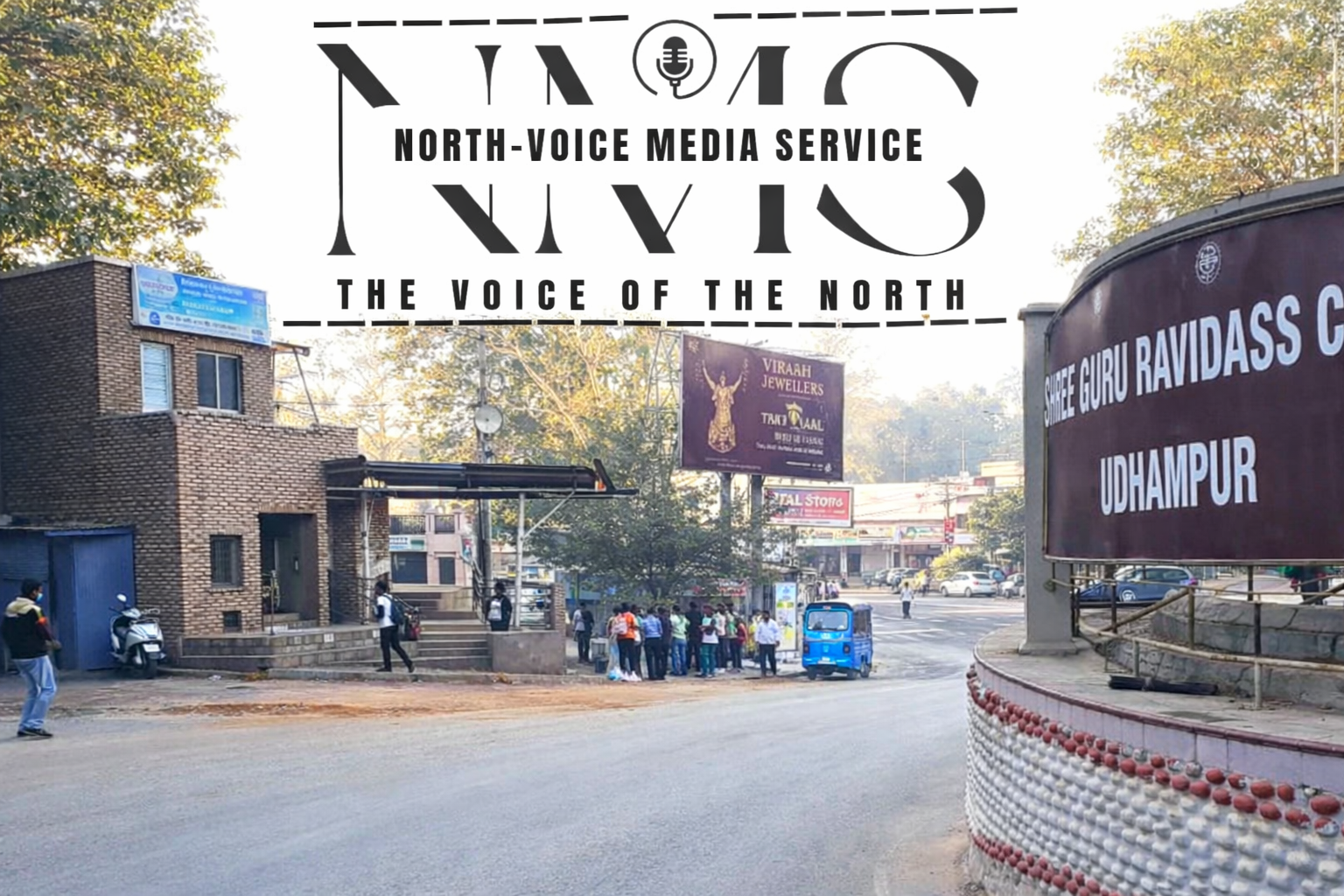 Transporters Observe Chakajam in Udhampur, Reasi Over Vehicle Fitness Order